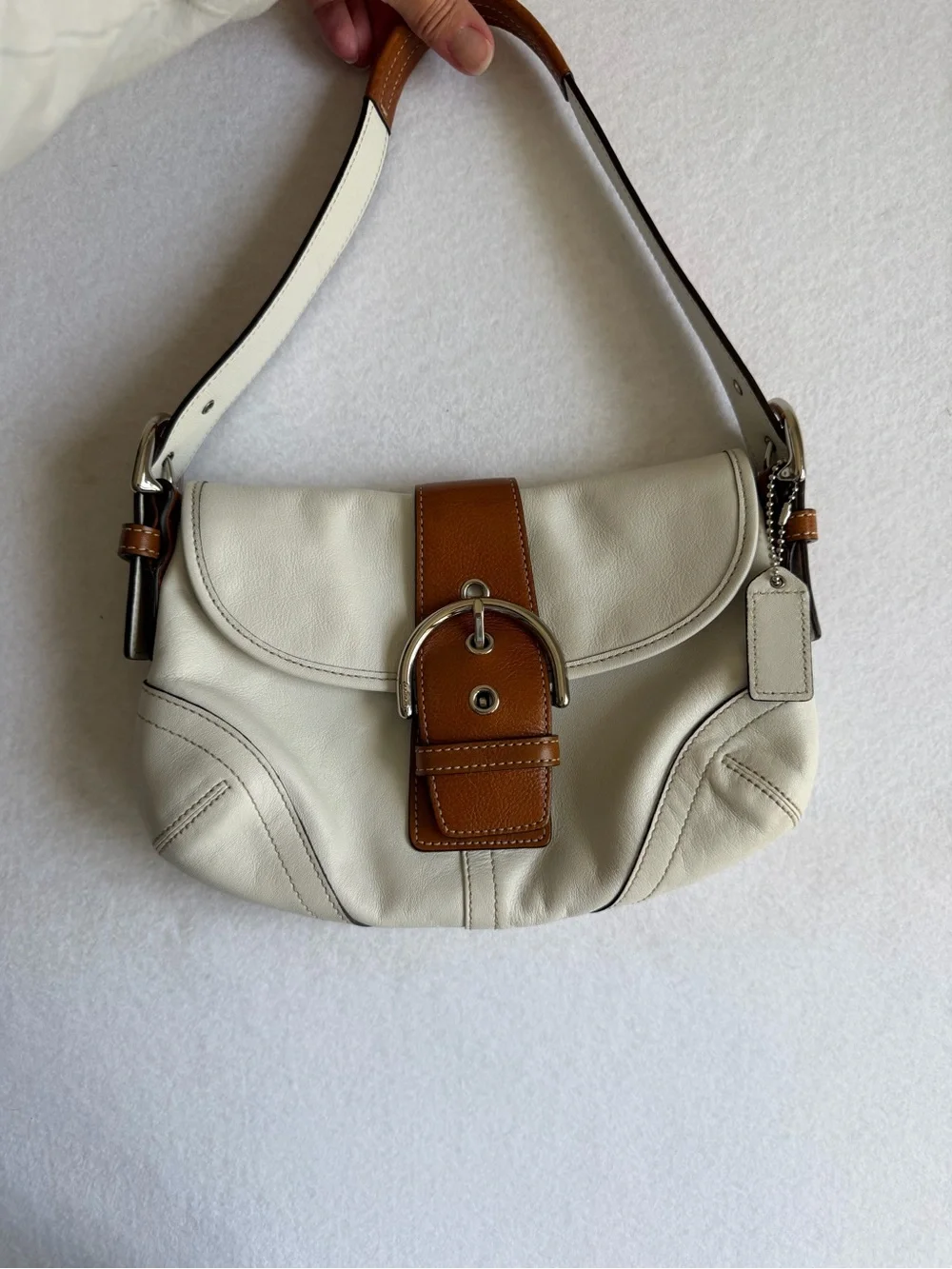 Vintage Coach Soho 9247 Cream Brown Leather Buckle Shoulder Bag Y2K White